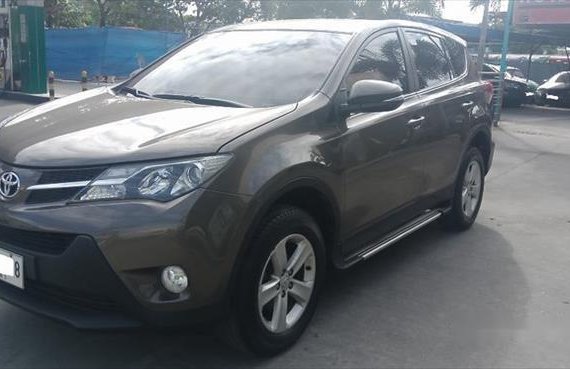 Toyota RAV4 2014 AT for sale