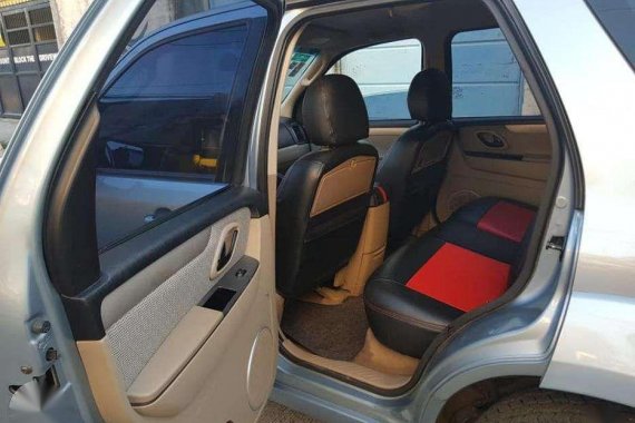 2010 FORD ESCAPE XLS - leather seat cover . AT . all power . FRESH