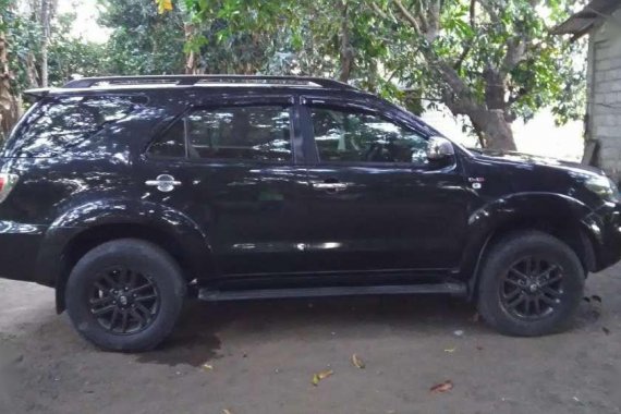 TOYOTA Fortuner G diesel FOR SALE