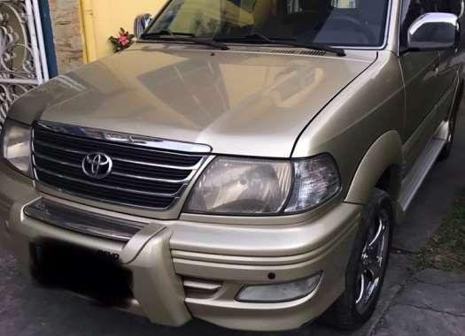 Toyota Revo VX 200 2004 FOR SALE