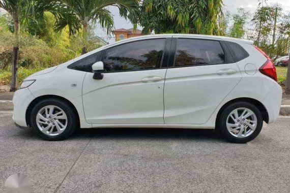 Honda Jazz 2015 contact me directly my Email:dorcasclara45 yahoo.com