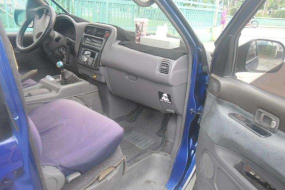 SELLING Nissan Serena 2002 diesel