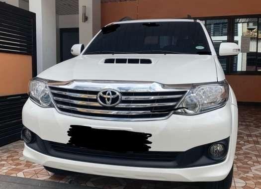 SELLING 2014 TOYOTA Fortuner G 4x2 Matic Diesel