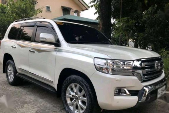 2017 Toyota Land Cruiser 200 serries PREMIUM