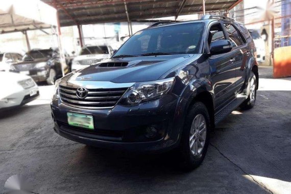 2013 Toyota Fortuner 2.5 MT 12kms only!