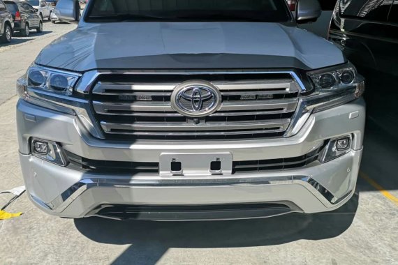 2019 Toyota Land Cruiser Platinum Bulletproof Levelb6 for sale in Pasig 