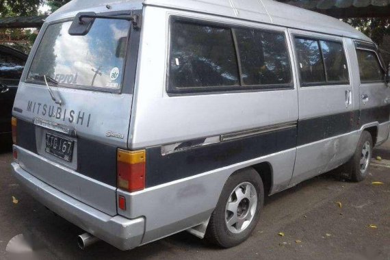 1995 Mitsubishi L300 van FOR SALE