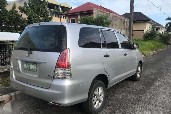 Toyota Innova E 2011 for sale