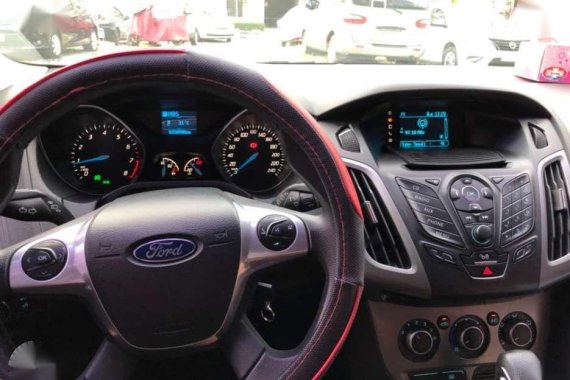 2015 Black Ford Focus FOR SALE