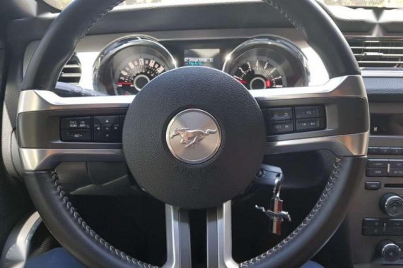 Rush Sale: Ford Mustang 2013