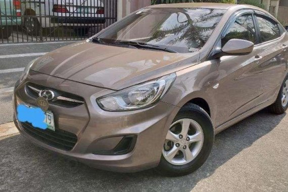 2011 Hyundai Accent 1st owned FOR SALE