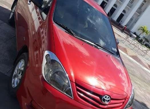 2011 Toyota Innova E (GAS-AT) RUSH