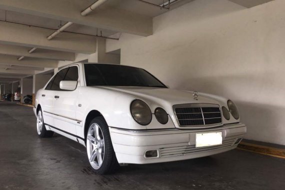 Mercedes Benz E-420 2000 for sale