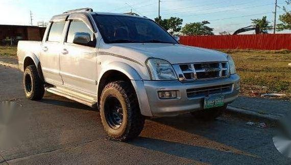 Isuzu Dmax 2004 limited edition manual transmission