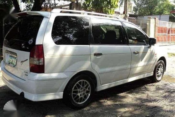 Mitsubishi Chariot Grandis FOR SALE