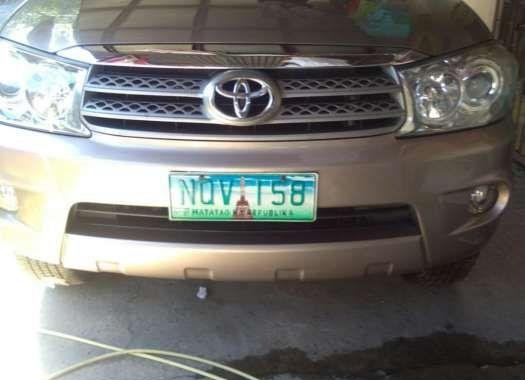 Toyota Fortuner diesel 2010 FOR SALE