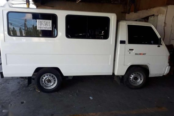 Mitsubishi L300 fb 2015 model dual aircon