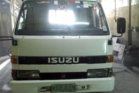 2000 Isuzu Elf nkr 14ft FOR SALE