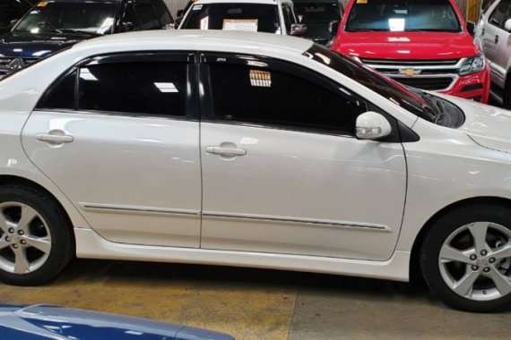 2013 TOYOTA Corolla Altis 1.6 V GAS AT for sale