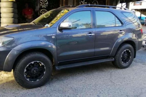 2005 Toyota Fortune V 3.0 Diesel engine 4x4