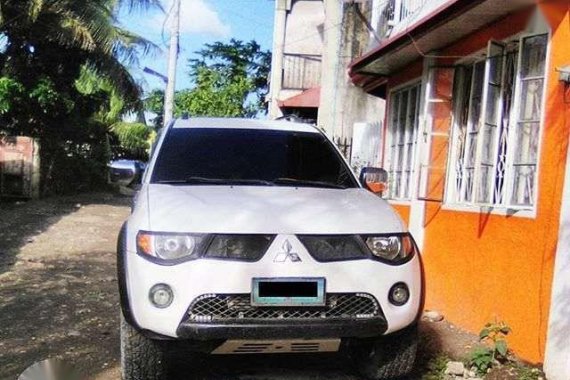 2006 Mitsubishi Strada Triton 2.5 MT 4x4 for sale