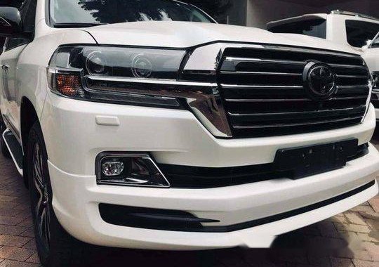 Toyota Land Cruiser 2018 UKRAINE FULL OPTIONS