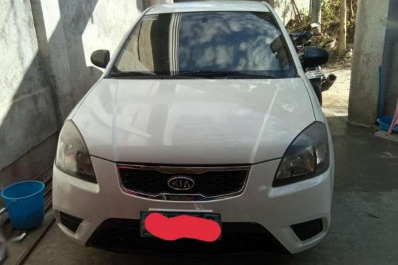 Kia Rio 2011 model for sale 