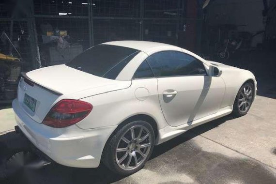 2010 Mercedes BENZ SLK 350 with AMG Body kit ( Local CATS Car)
