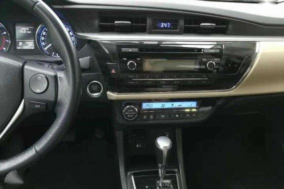 2015 Toyota Corolla Altis 1.6V Automatic for sale 