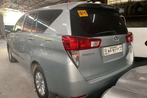 Casa maintained 2018 TOYOTA Innova 28 E Automatic Silver Thermalyte