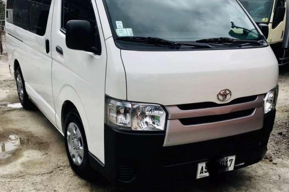 Toyota HIACE Commuter super grandia FOR SALE