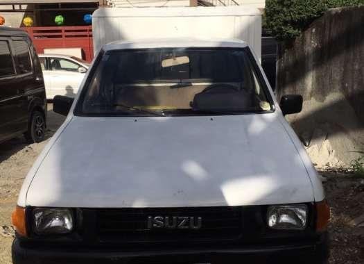 Isuzu KB FB Body 1990 model. Running condition.