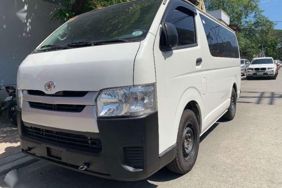 2017 Toyota Hiace for sale 