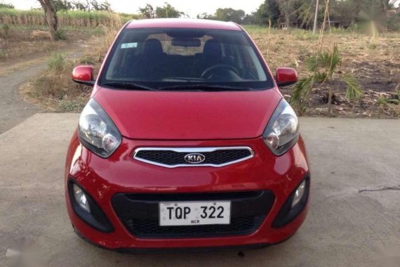 SELLING Kia Picanto ex 2012