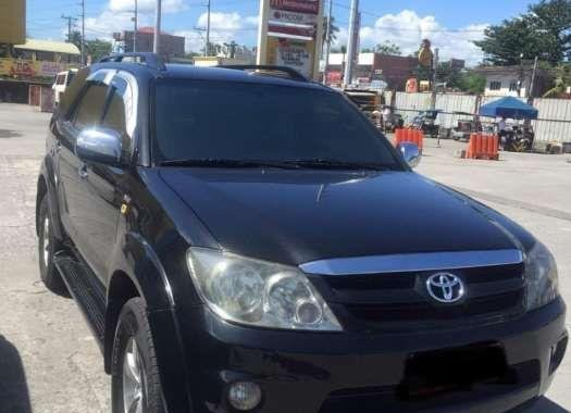 2005 TOYOTA Fortuner G Diesel AT FOR SALE
