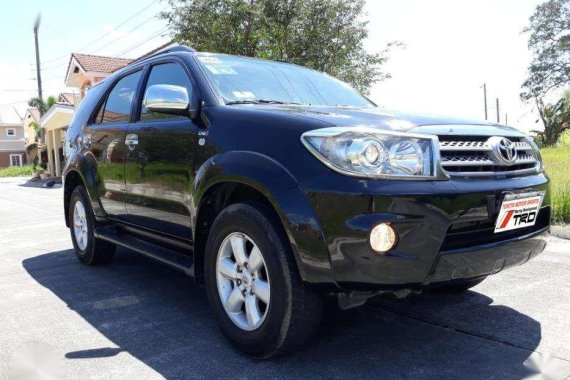 2009 Toyota Fortuner G Diesel Automatic for sale