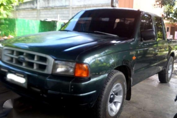 Ford Ranger 2001 Manual for sale