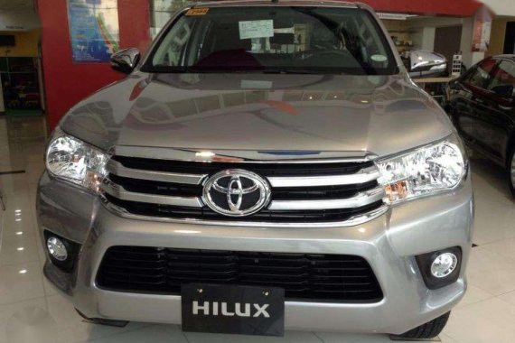 NEW TOYOTA HILUX 4X2 E M/T 2019