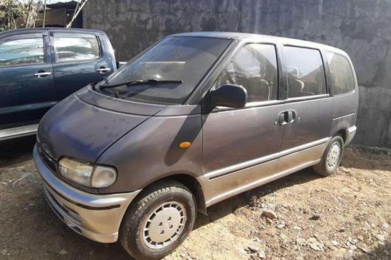 2004 Nissan Serena Turbo Diesel FOR SALE