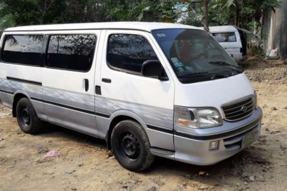 Toyota Hiace Grandia 5L Diesel 2001 for sale 