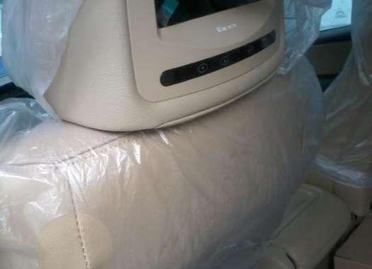 2019 Hyundai Grand Starex gold edition 2.5 AT Srp: 2,188,000