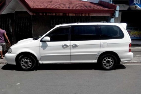 SELLING Kia Carnival All power