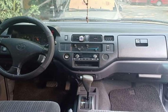 Toyota Revo SR 2000 Automatic FOR SALE