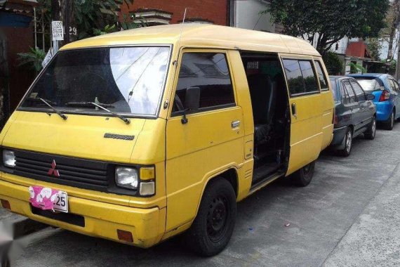 FOR SALE MITSUBISHI L300 VERSA VAN 4d56 diesel 1999