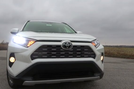 Toyota Rav4 hybrid XLE 2018 FOR SALE 