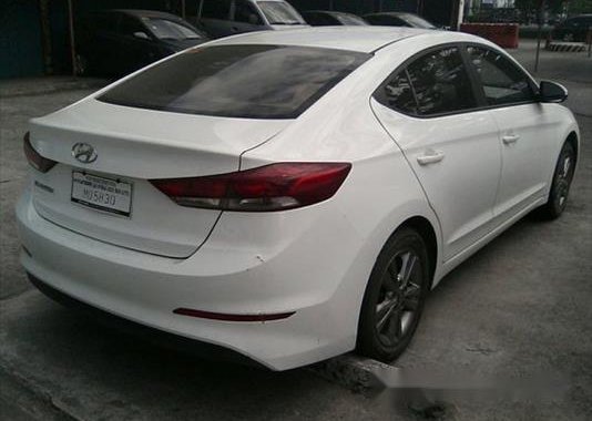 Hyundai Elantra 2016 AT for sale