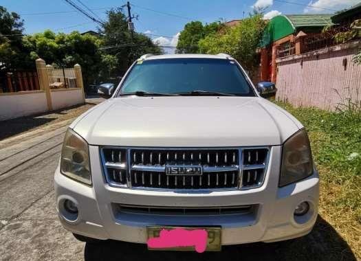 Isuzu Alterra 2010 for sale 