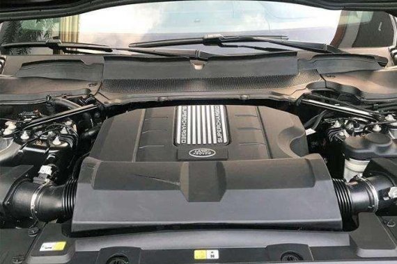 2018 Land Rover Range Rover Supercharged 50 Liter V8 518 Horsepower at 6000 rpm