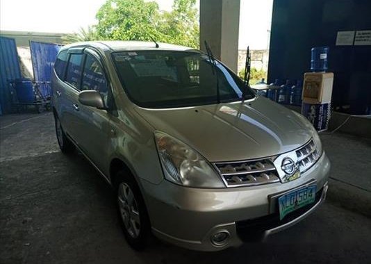 Nissan Grand Livina 2009 AT for sale