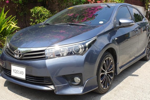 2015 Toyota Corolla Altis 2.0 V FOR SALE